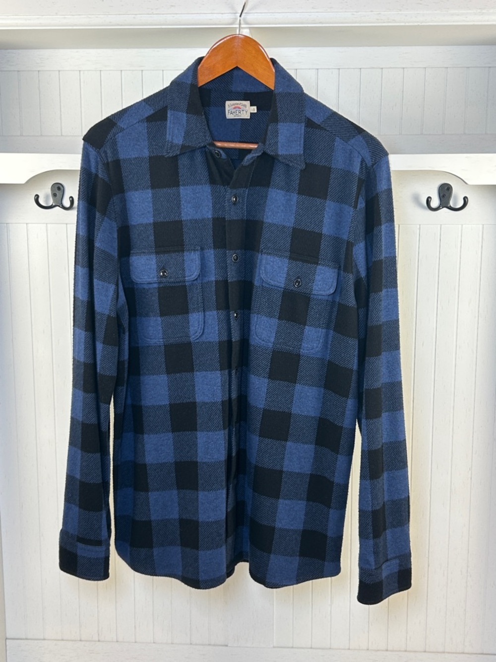 Faherty Blue Black Buffalo Check Plaid Flannel Shirt Size L